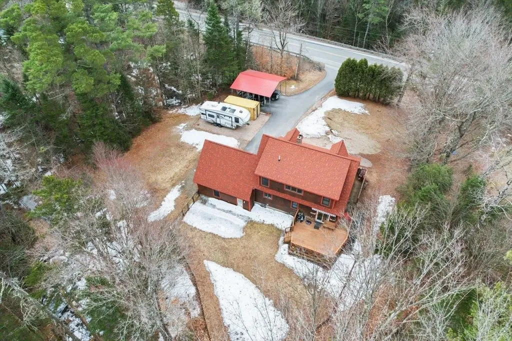 99 Whitefield Road Bethlehem NH 03574