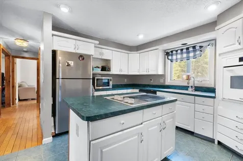 99 Whitefield Road Bethlehem NH 03574