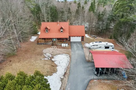 99 Whitefield Road Bethlehem NH 03574