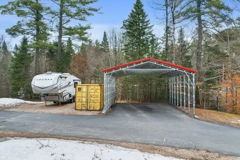 99 Whitefield Road Bethlehem NH 03574