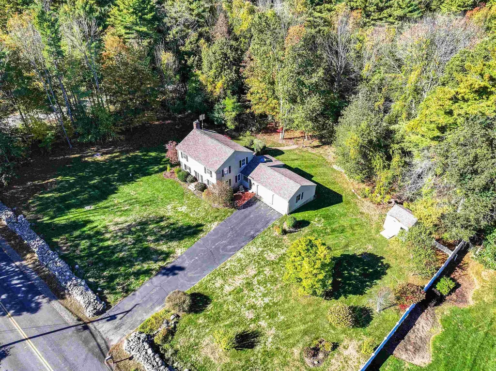 29 Depot Road Stratham NH 03885