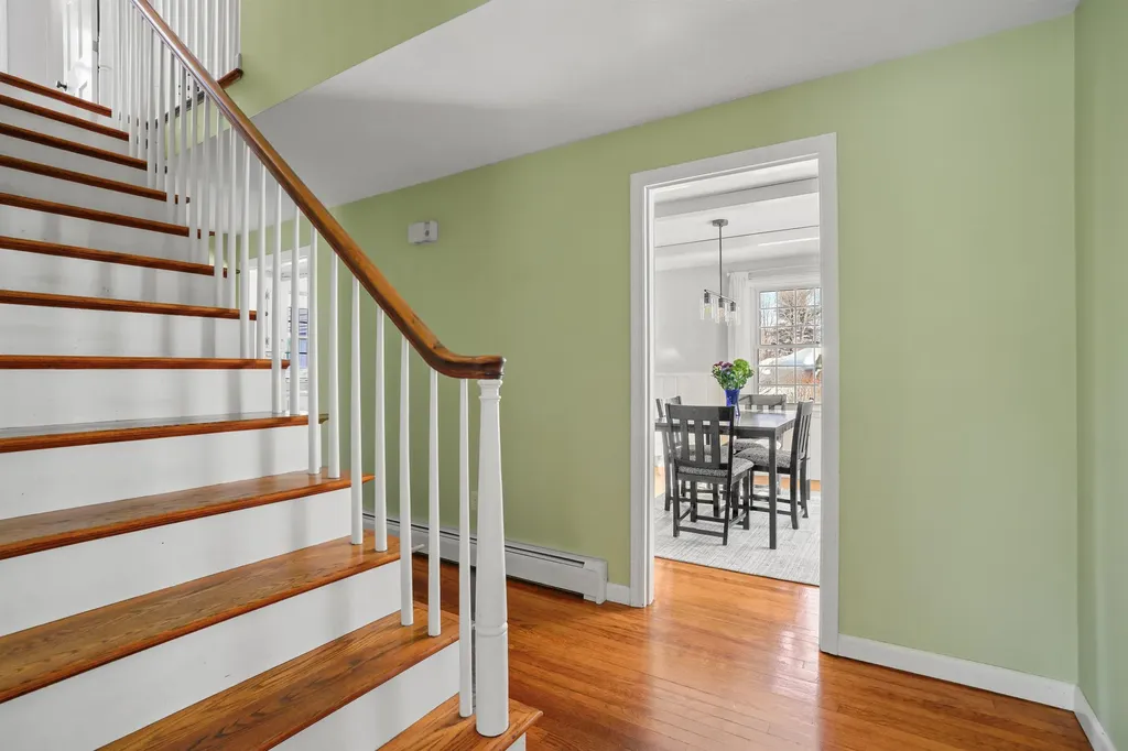 29 Depot Road Stratham NH 03885