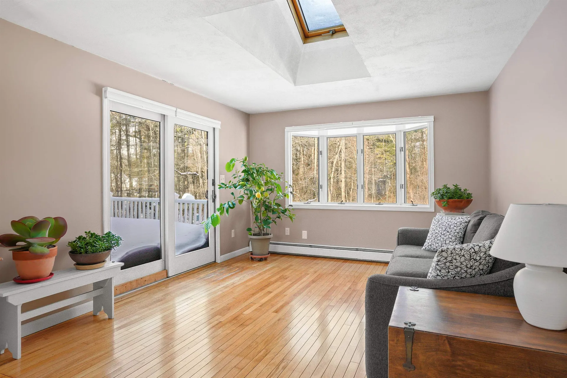 29 Depot Road Stratham NH 03885