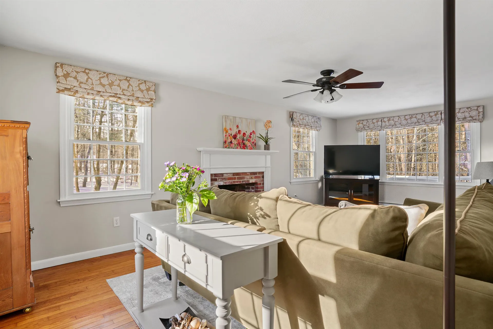 29 Depot Road Stratham NH 03885