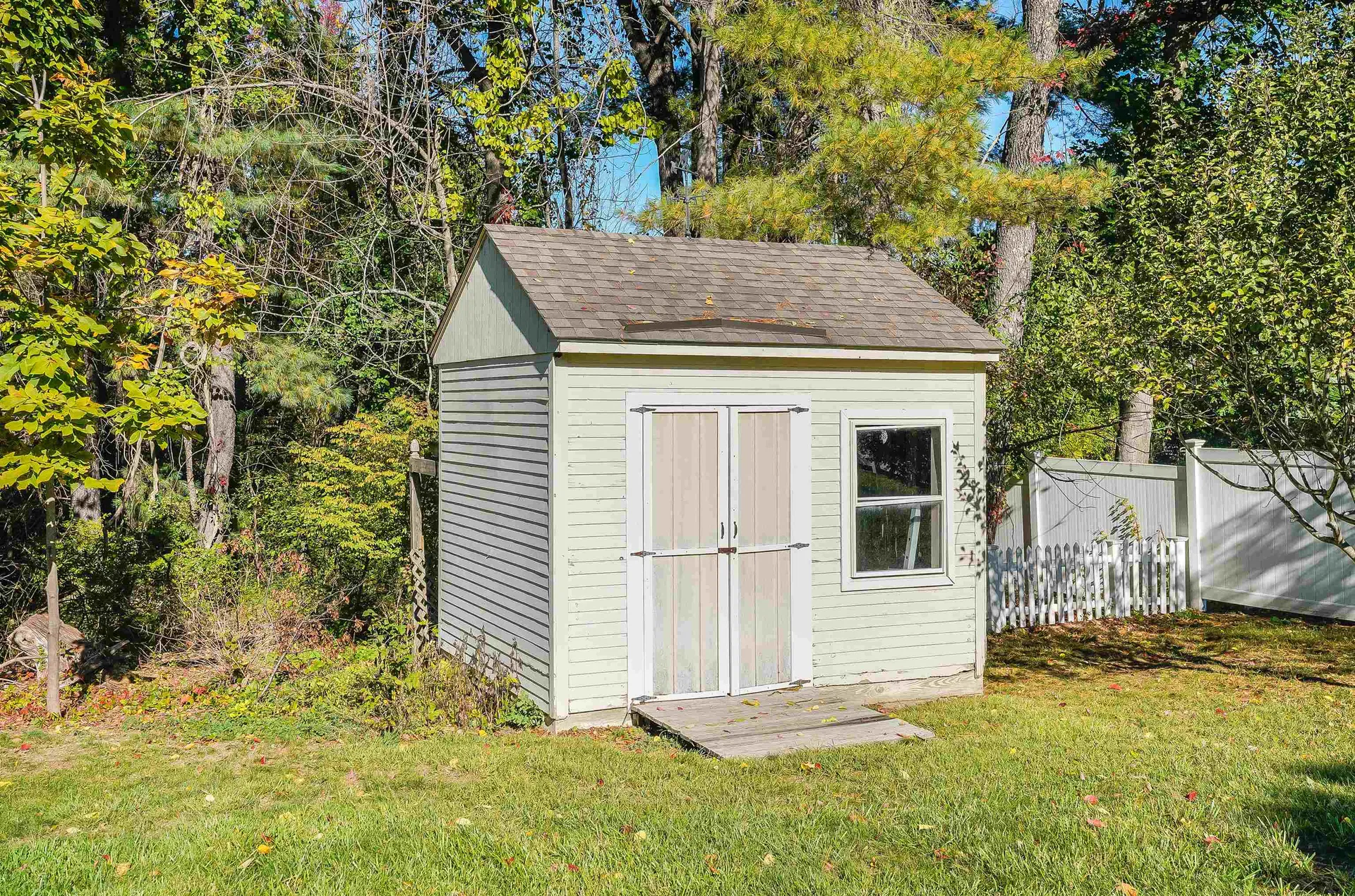 29 Depot Road Stratham NH 03885