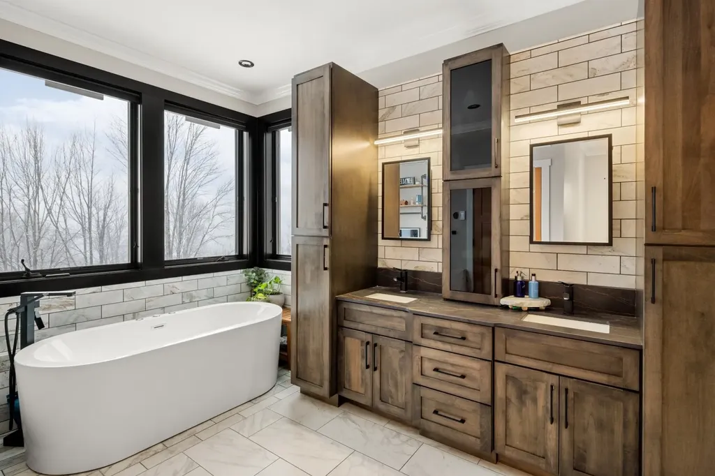 111 Lakeside Avenue Milton VT 05468