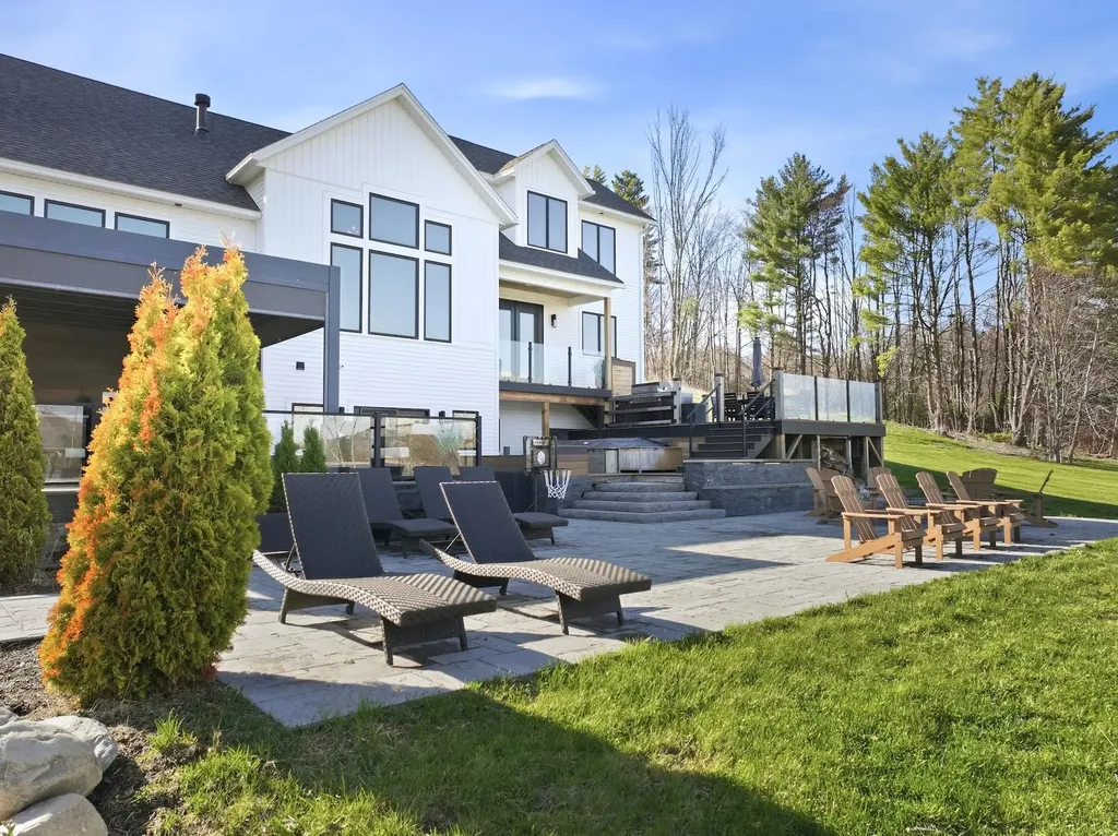 111 Lakeside Avenue Milton VT 05468