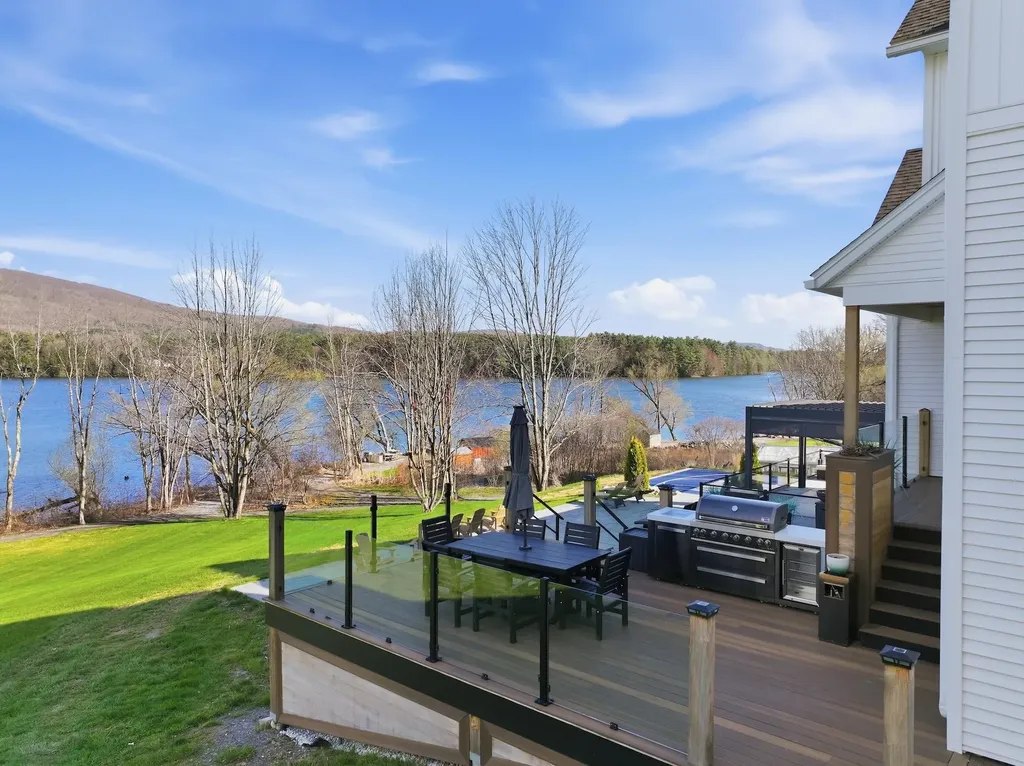 111 Lakeside Avenue Milton VT 05468