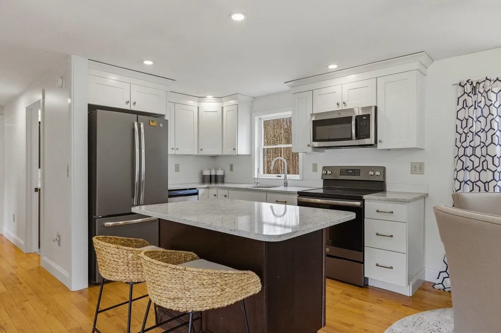 397 Lang Road Portsmouth NH 03801