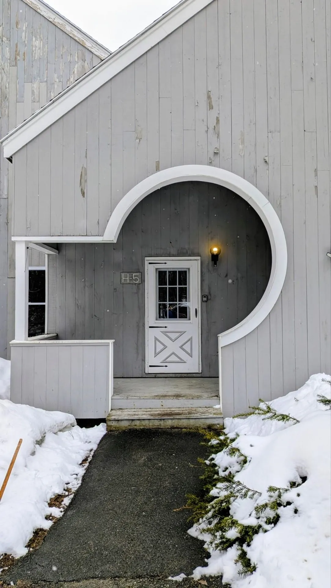 55 Tenney Mountain Road Plymouth NH 03264