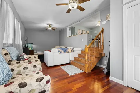 4 Lee Ann Street Nashua NH 03062