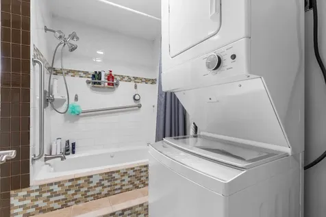 4 Lee Ann Street Nashua NH 03062