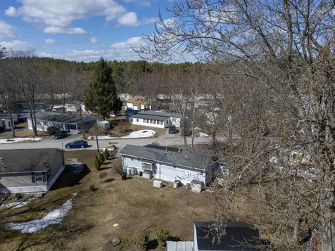 4 Lee Ann Street Nashua NH 03062