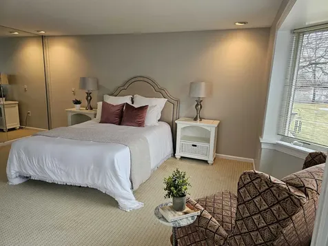 16 Walden Pond Drive Nashua NH 03064