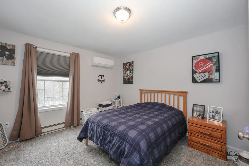 91 Trinity Circle Rochester NH 03839