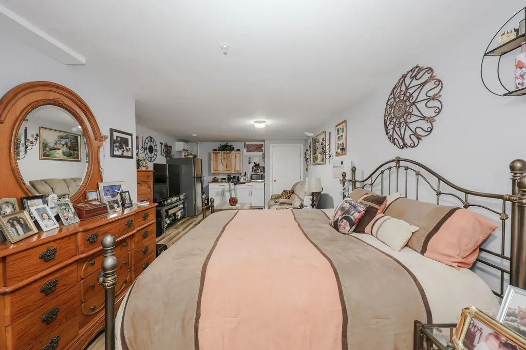 91 Trinity Circle Rochester NH 03839