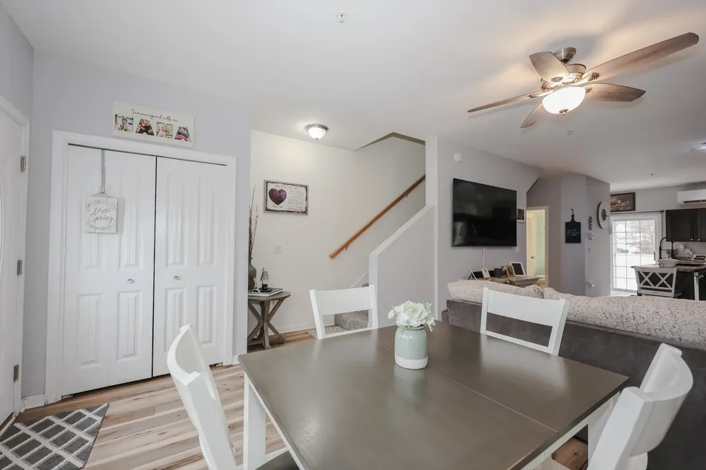 91 Trinity Circle Rochester NH 03839