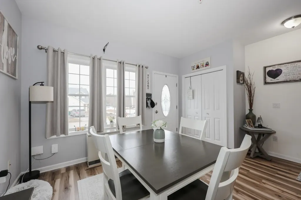 91 Trinity Circle Rochester NH 03839