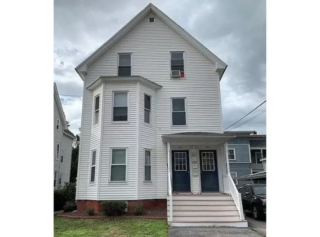 390 Pearl Street Manchester NH 03104