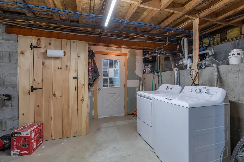 3191 Route 30 Dorset VT 05251