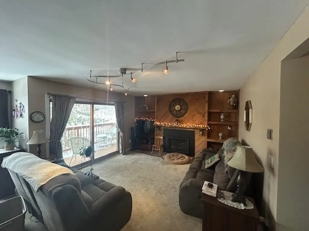 43 Ardec Lane Bolton VT 05477