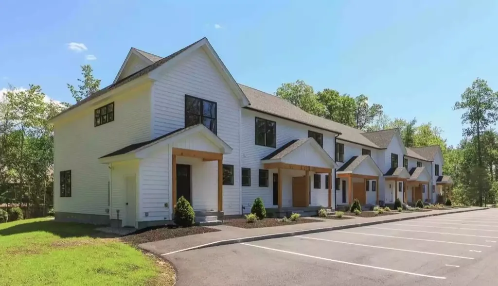 34 Ponemah Hill Road Milford NH 03055
