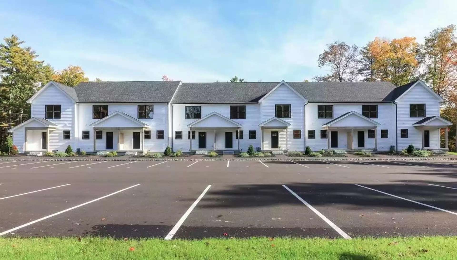 34 Ponemah Hill Road Milford NH 03055