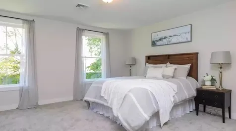 34 Ponemah Hill Road Milford NH 03055