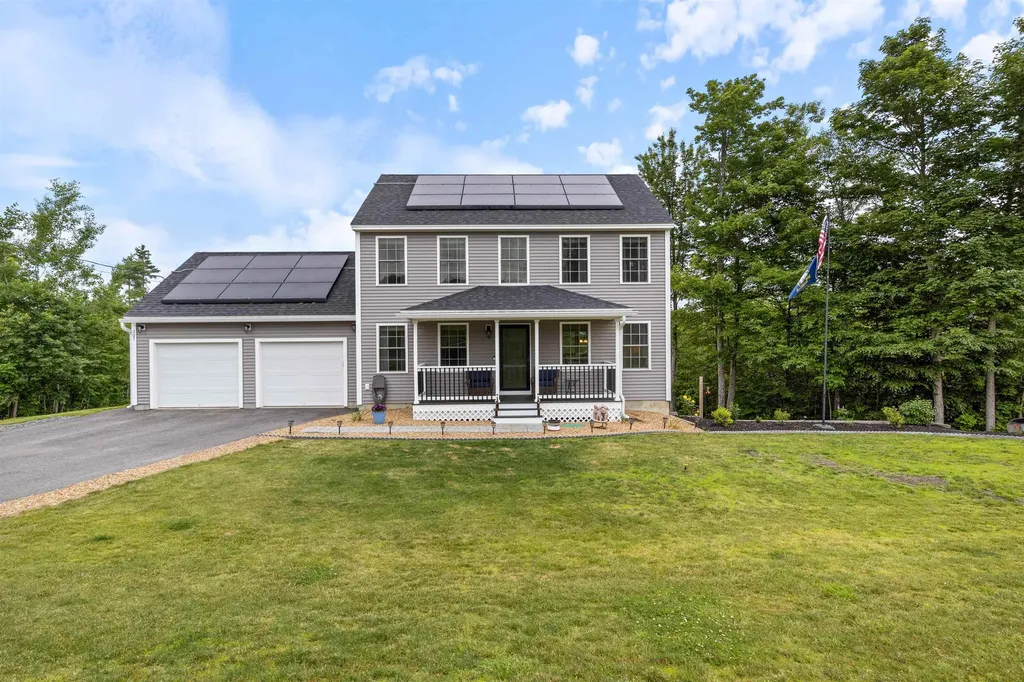 107 Richards Way Farmington NH 03835