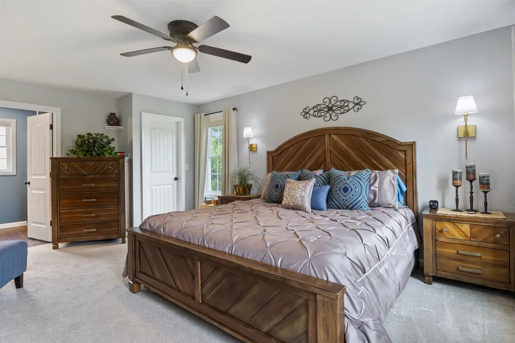 107 Richards Way Farmington NH 03835