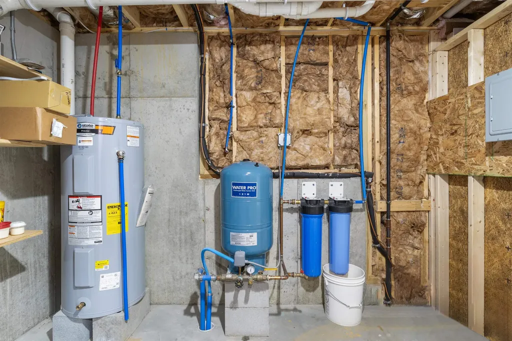 107 Richards Way Farmington NH 03835