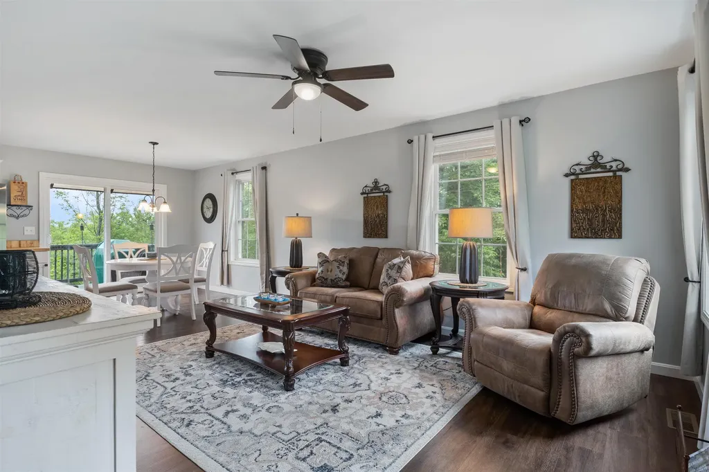 107 Richards Way Farmington NH 03835