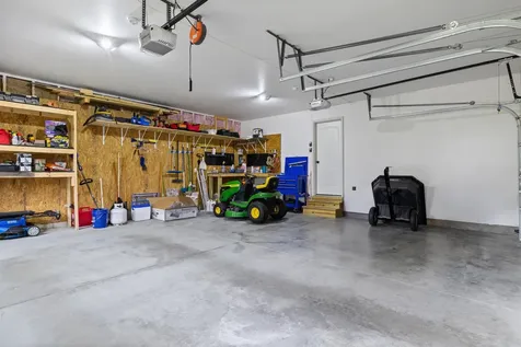 107 Richards Way Farmington NH 03835