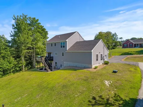 107 Richards Way Farmington NH 03835