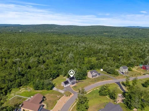 107 Richards Way Farmington NH 03835