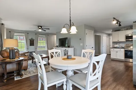 107 Richards Way Farmington NH 03835