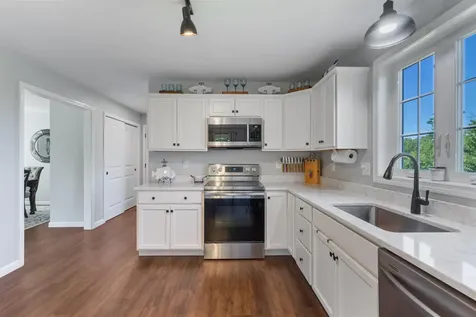 107 Richards Way Farmington NH 03835