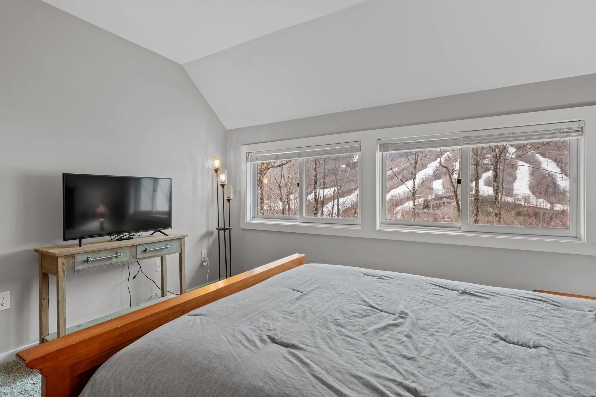 132B Coolidge Falls Road Lincoln NH 03251