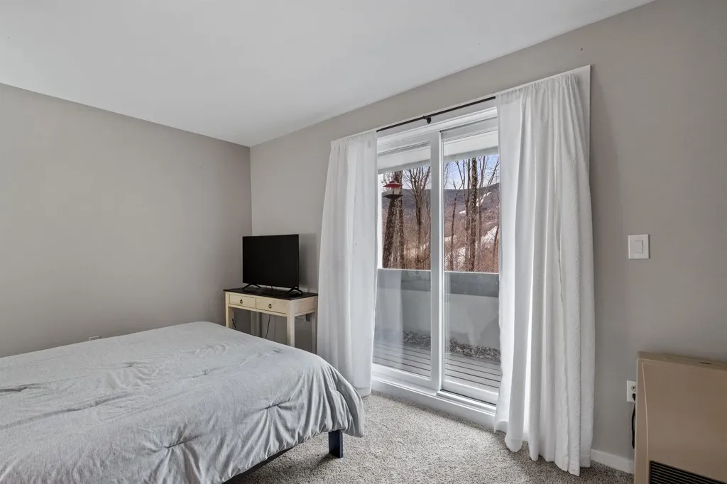 132B Coolidge Falls Road Lincoln NH 03251