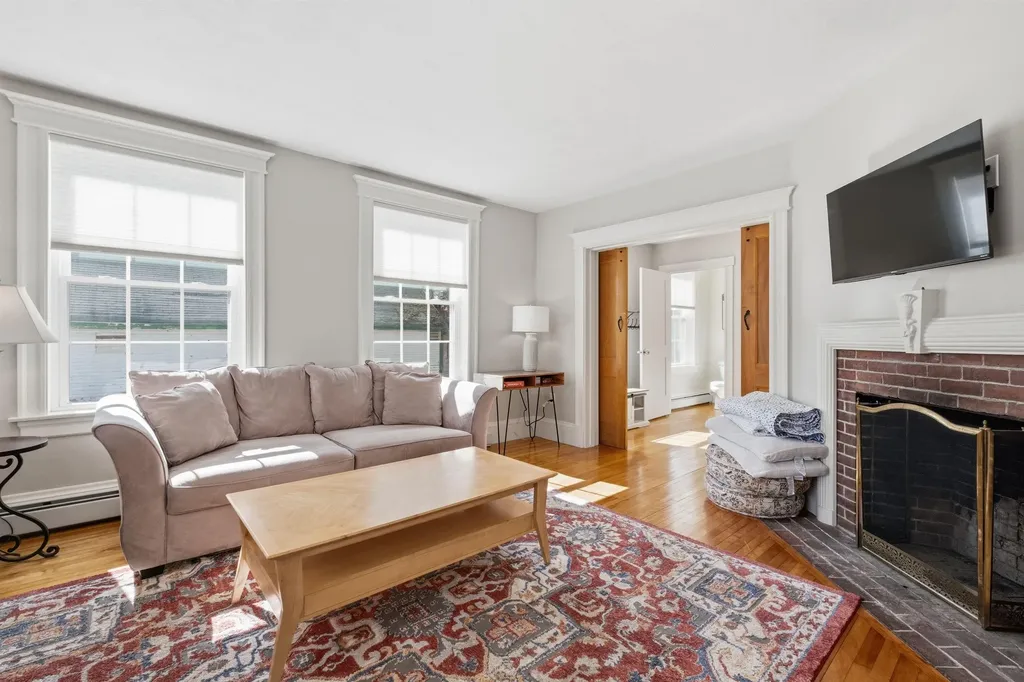 459 Main Street Rumney NH 03266