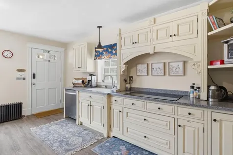 459 Main Street Rumney NH 03266