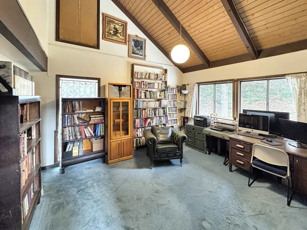 946 Huckle Hill Road Vernon VT 05354