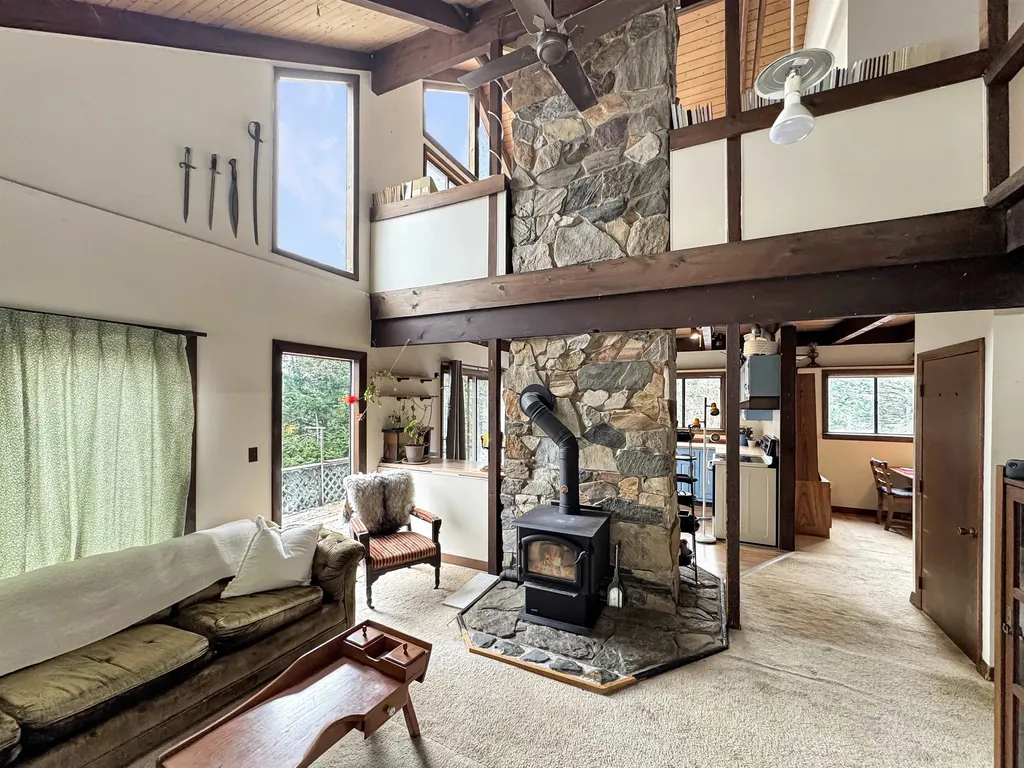 946 Huckle Hill Road Vernon VT 05354