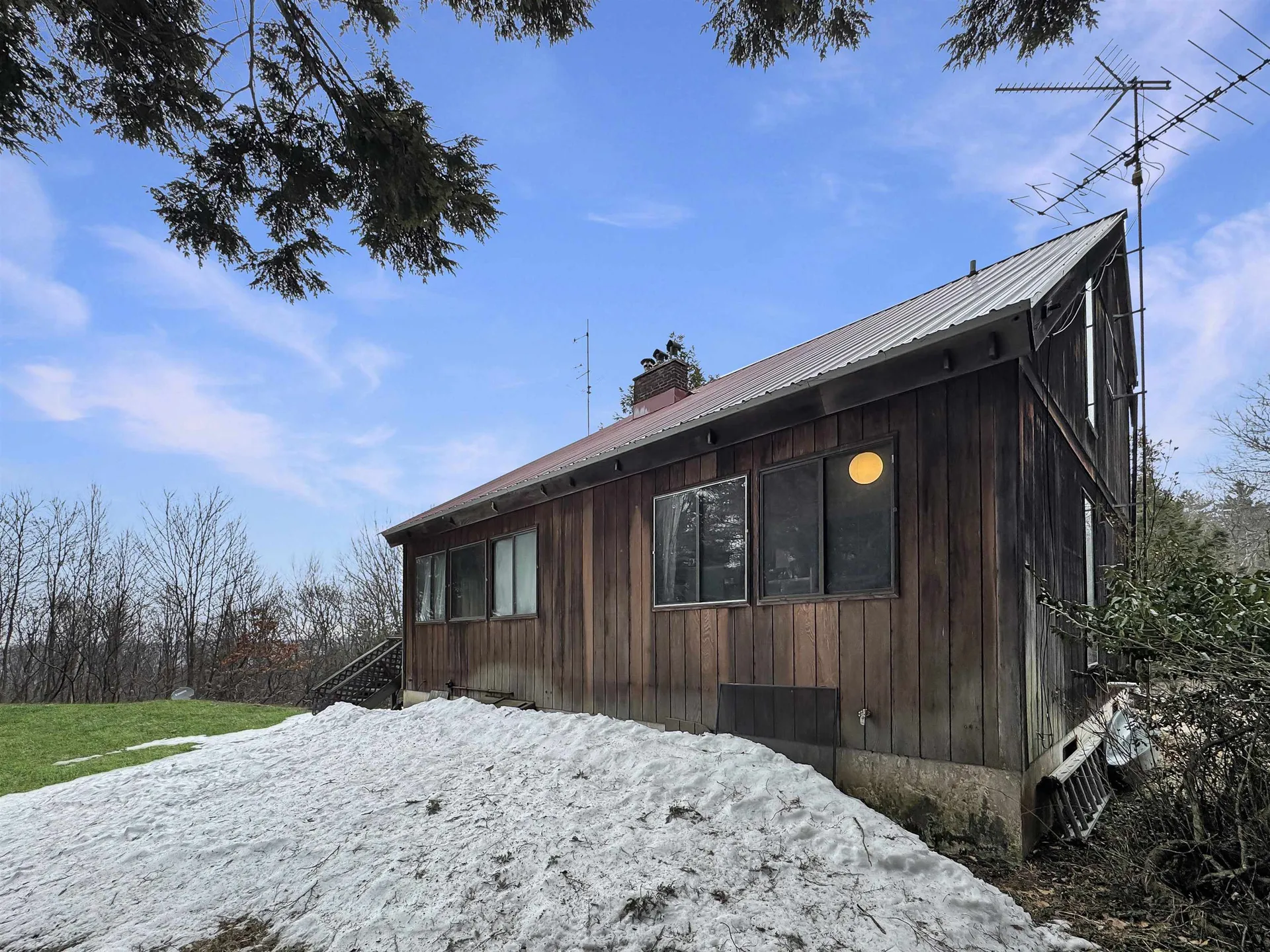946 Huckle Hill Road Vernon VT 05354