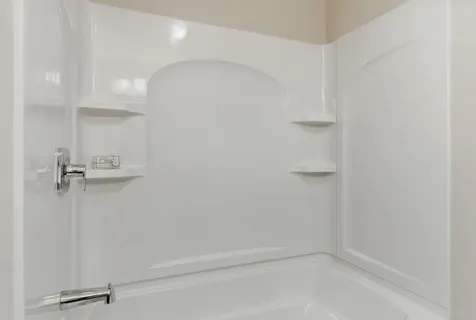 42 Elise Avenue Londonderry NH 03053