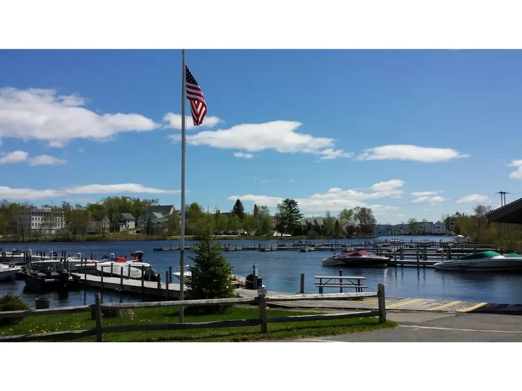 35 Bay Street Wolfeboro NH 03894