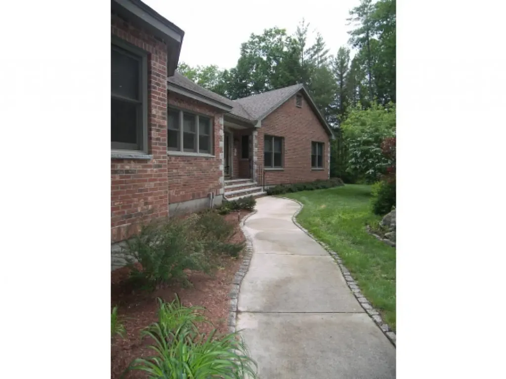 345 Intervale Road Canterbury NH 03224