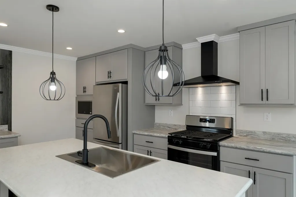 1 Granite Drive North Hampton NH 03862