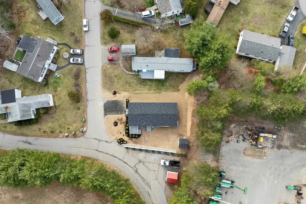 1 Granite Drive North Hampton NH 03862