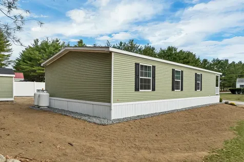 1 Granite Drive North Hampton NH 03862